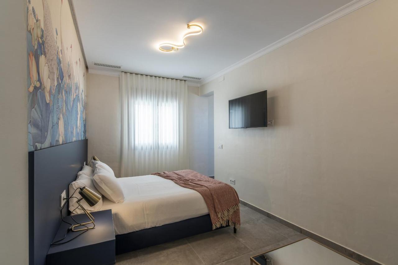 Trajano Premium Estudios By H Ayamonte Bagian luar foto