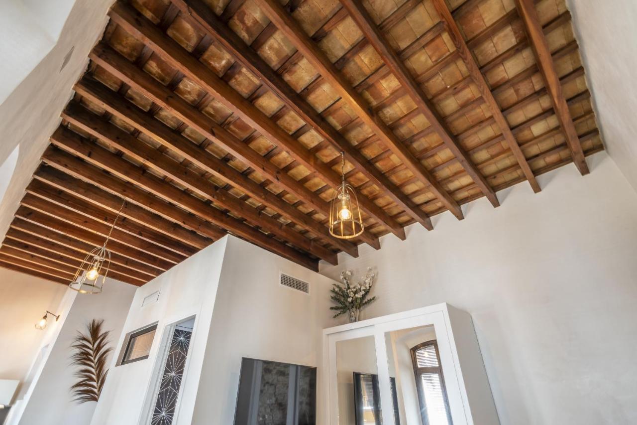 Trajano Premium Estudios By H Ayamonte Bagian luar foto